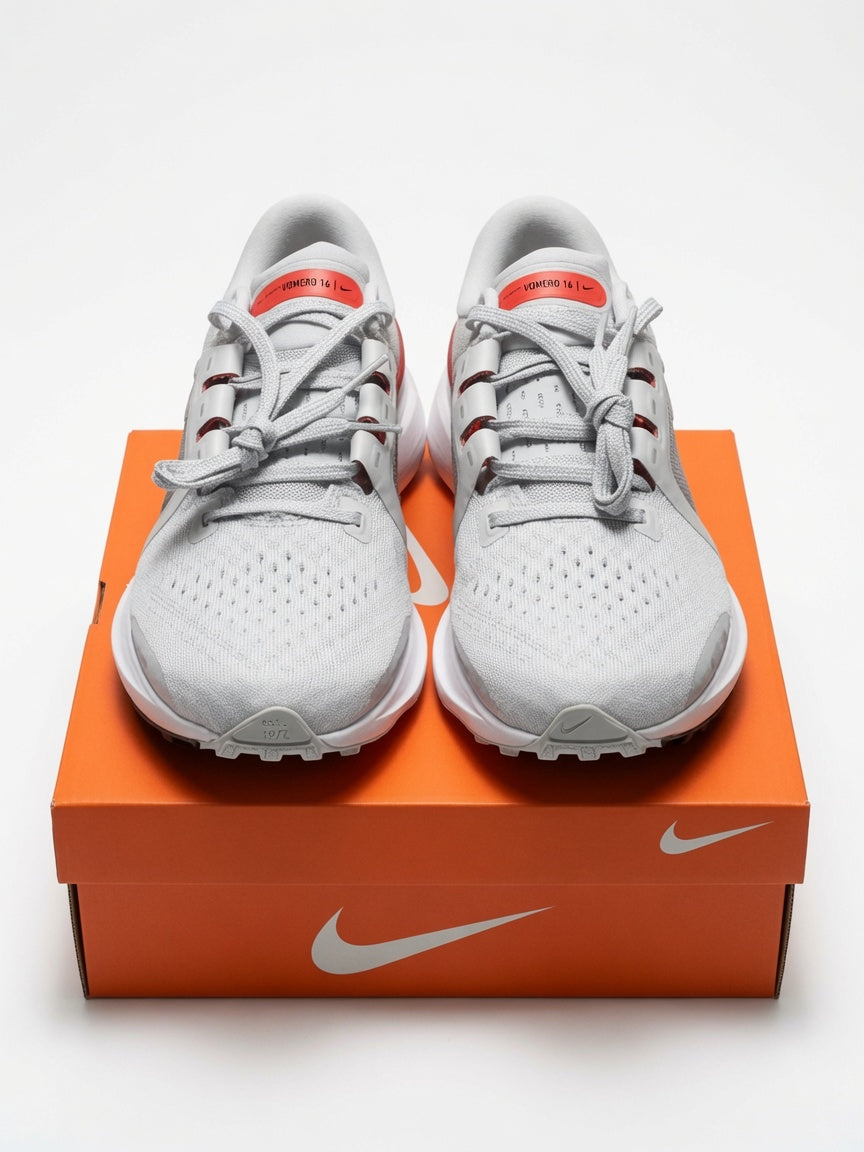 Nike Air Zoom Vomero 16