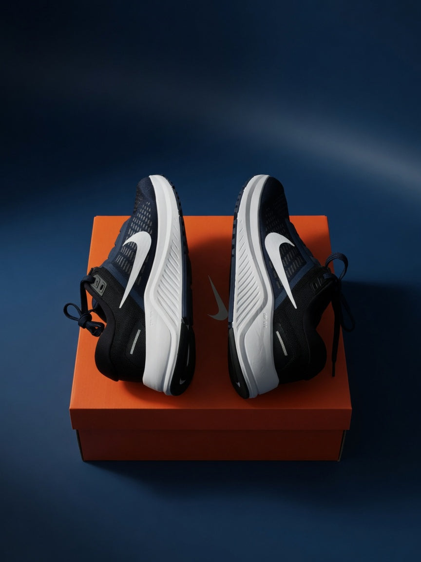 Splinternieuwe Nike Air Zoom Structure 24 donkerblauw maat 39EU