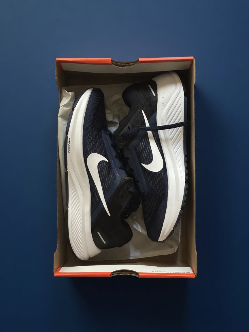 Splinternieuwe Nike Air Zoom Structure 24 donkerblauw maat 39EU