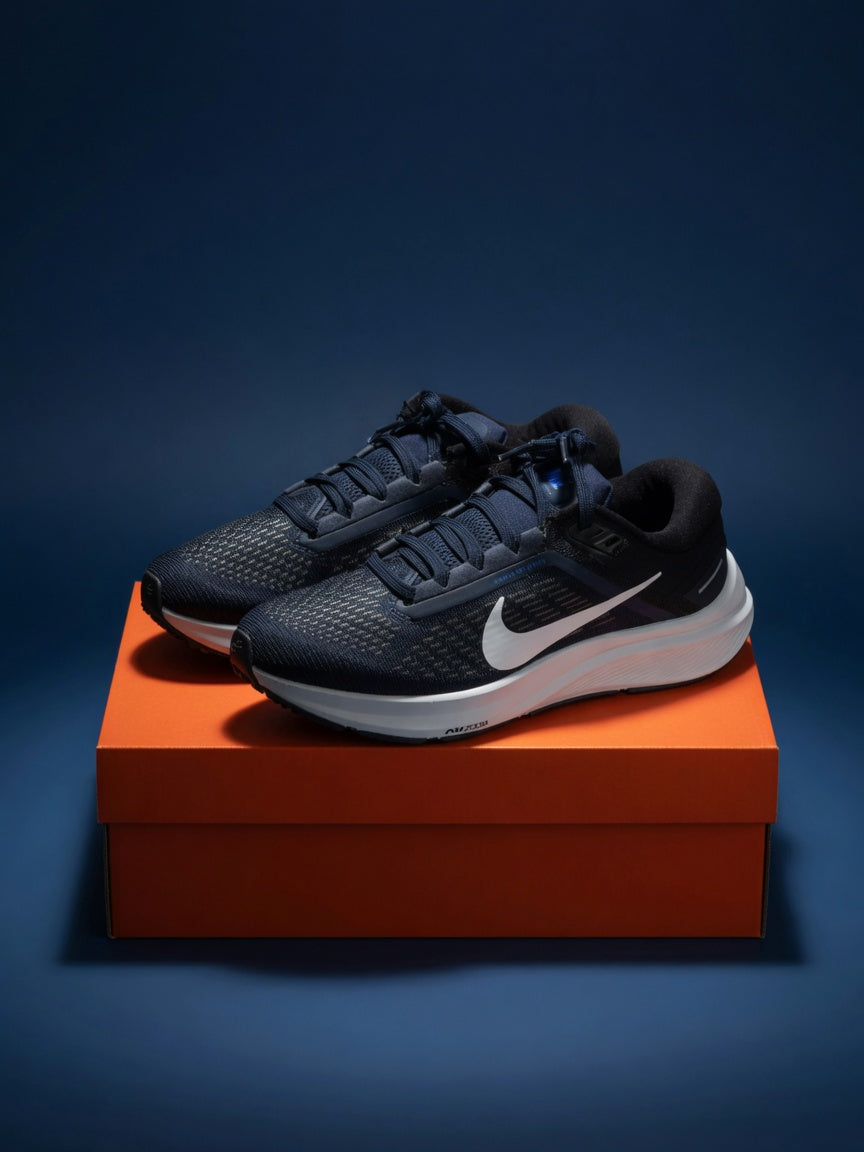 Splinternieuwe Nike Air Zoom Structure 24 donkerblauw maat 39EU