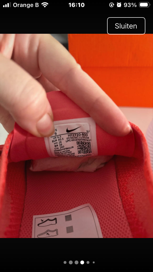 Nike Free 2025 Coral Red maat 40,5 hardloopschoenen Nieuw