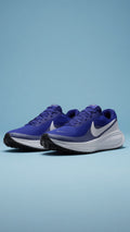 Nike Revolution 8 Blauw/wit maat 40,5 Nieuw