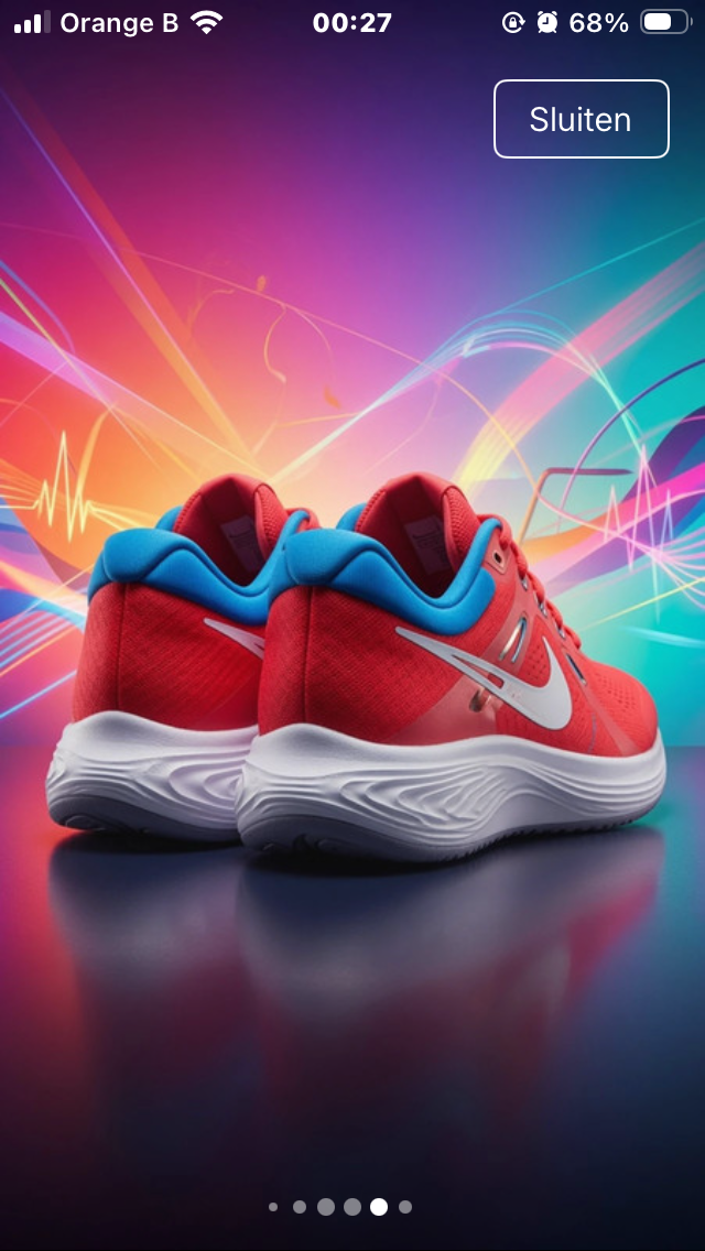 Nike Revolution 4 maat 39 Red Orbit/White-Blue Hero Nieuw met Label