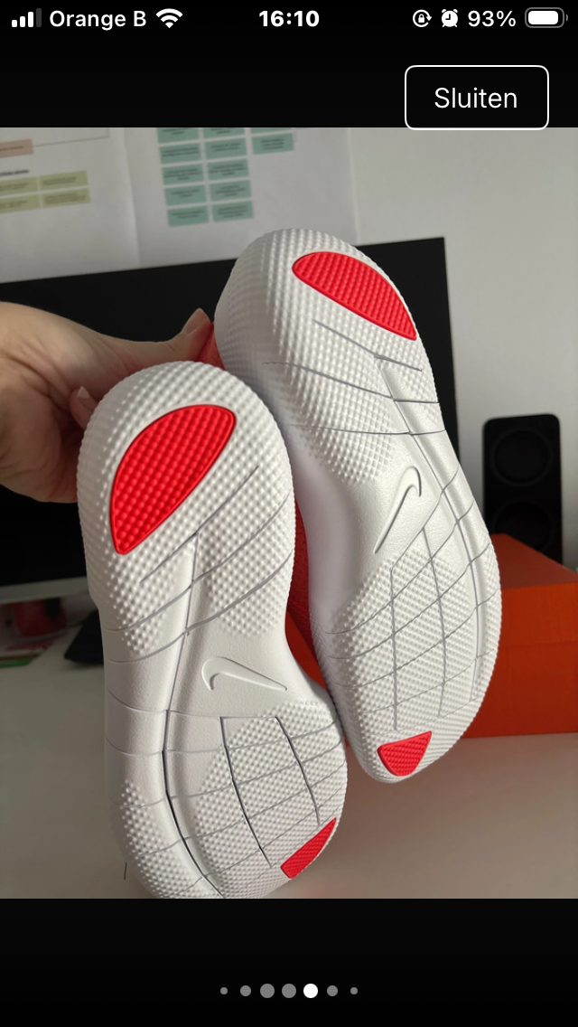 Nike Free 2025 Coral Red maat 40,5 hardloopschoenen Nieuw