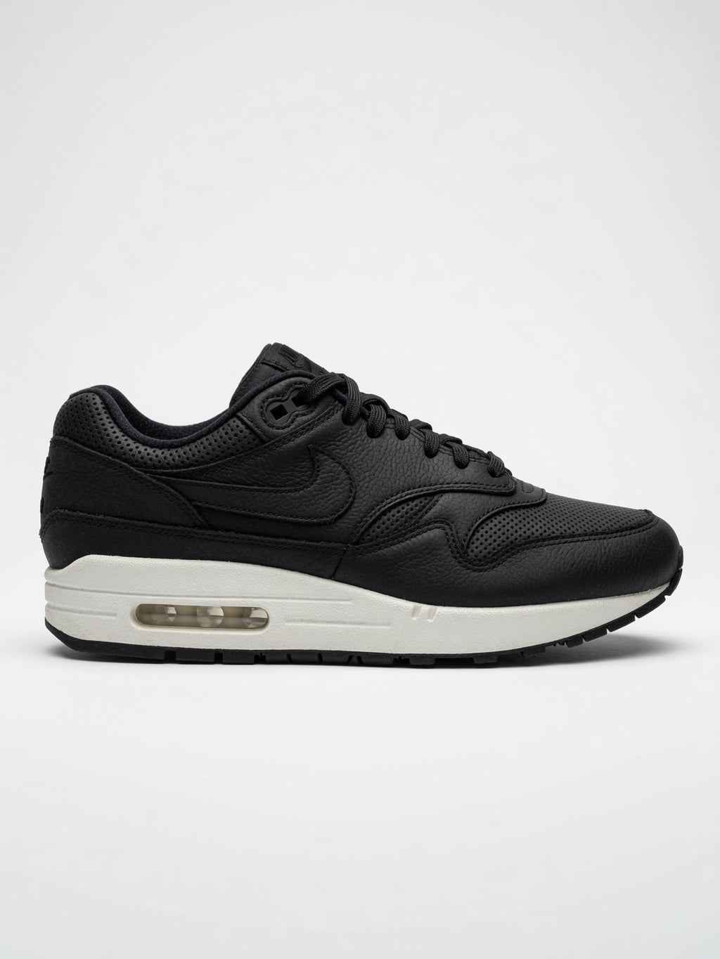 Nike Air Max 1 Black Leather maat 38,5 in heel goede staat