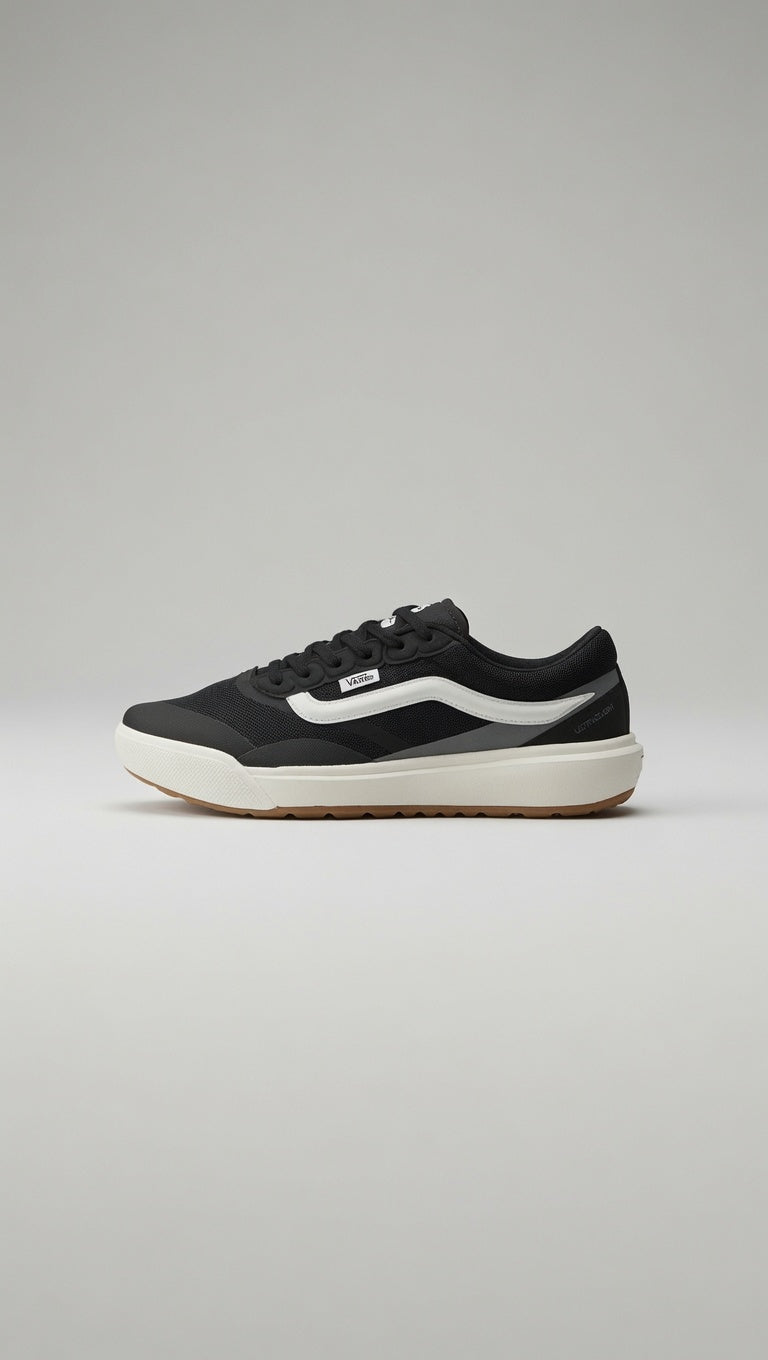 Vans UltraRange 2.0 zwart/wit maat 38,5 Nieuw