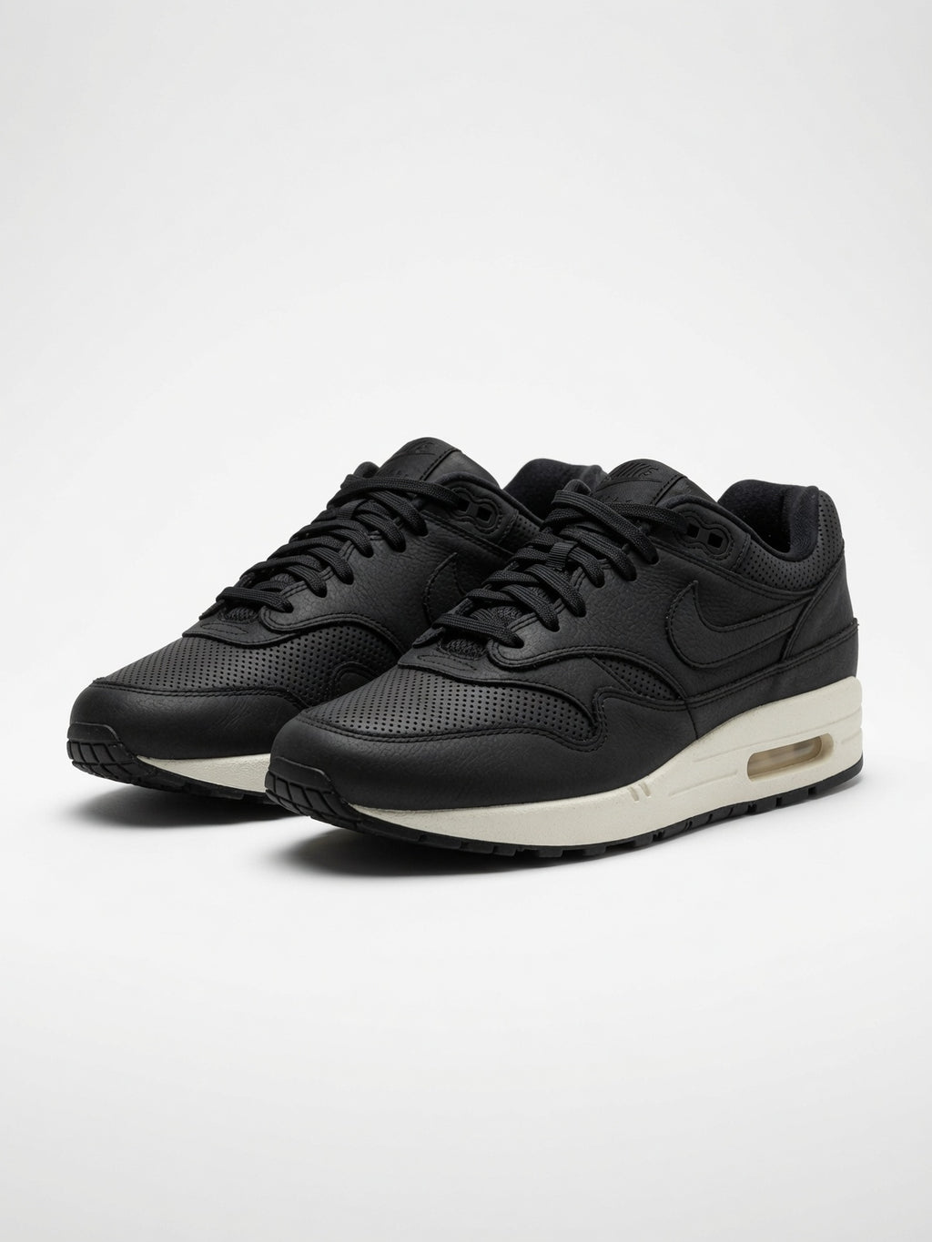 Nike Air Max 1 Black Leather maat 38,5 in heel goede staat
