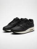 Nike Air Max 1 Black Leather maat 38,5 in heel goede staat